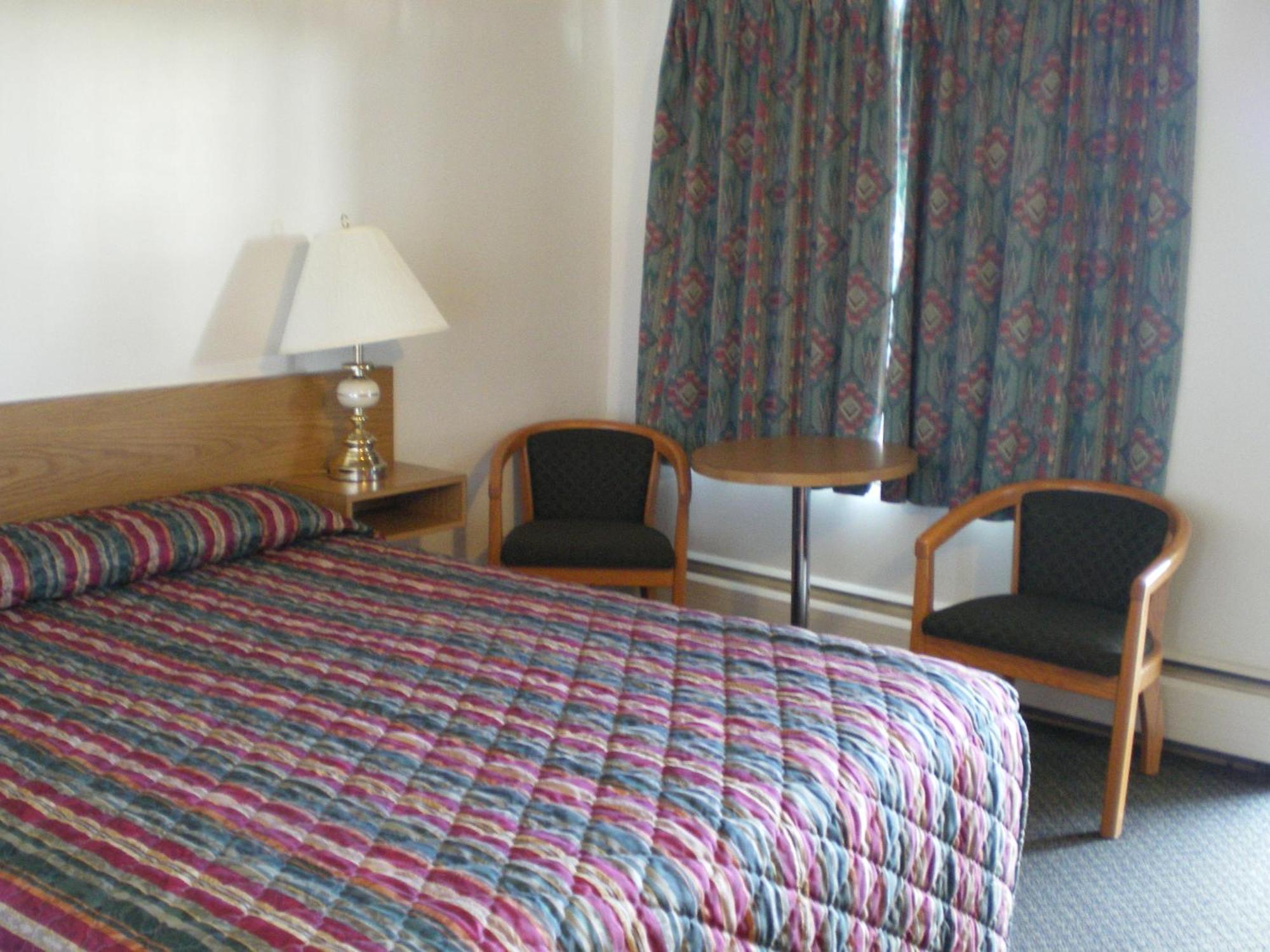 Sun-Dek Motel Medicine Hat Εξωτερικό φωτογραφία