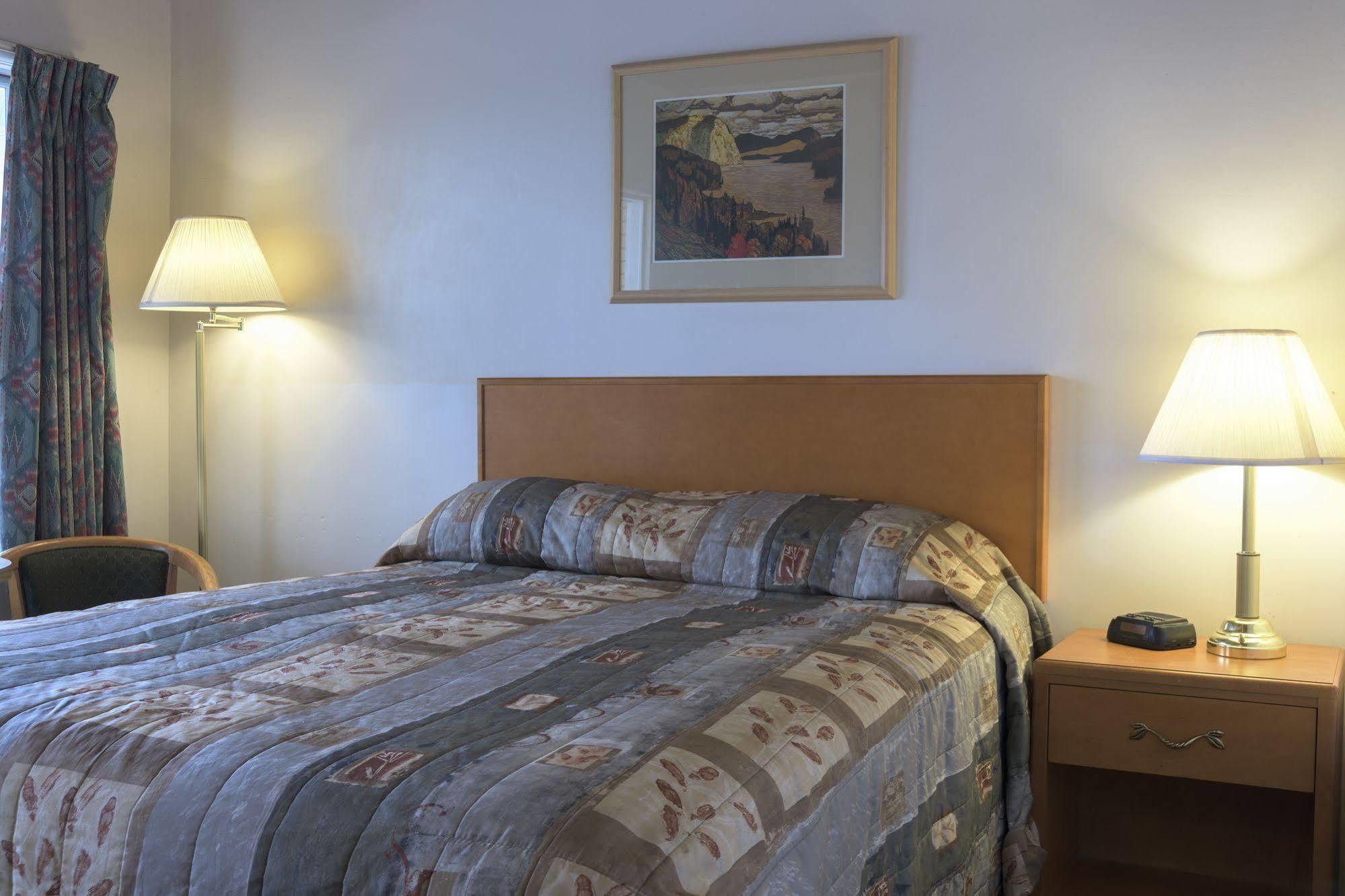 Sun-Dek Motel Medicine Hat Εξωτερικό φωτογραφία