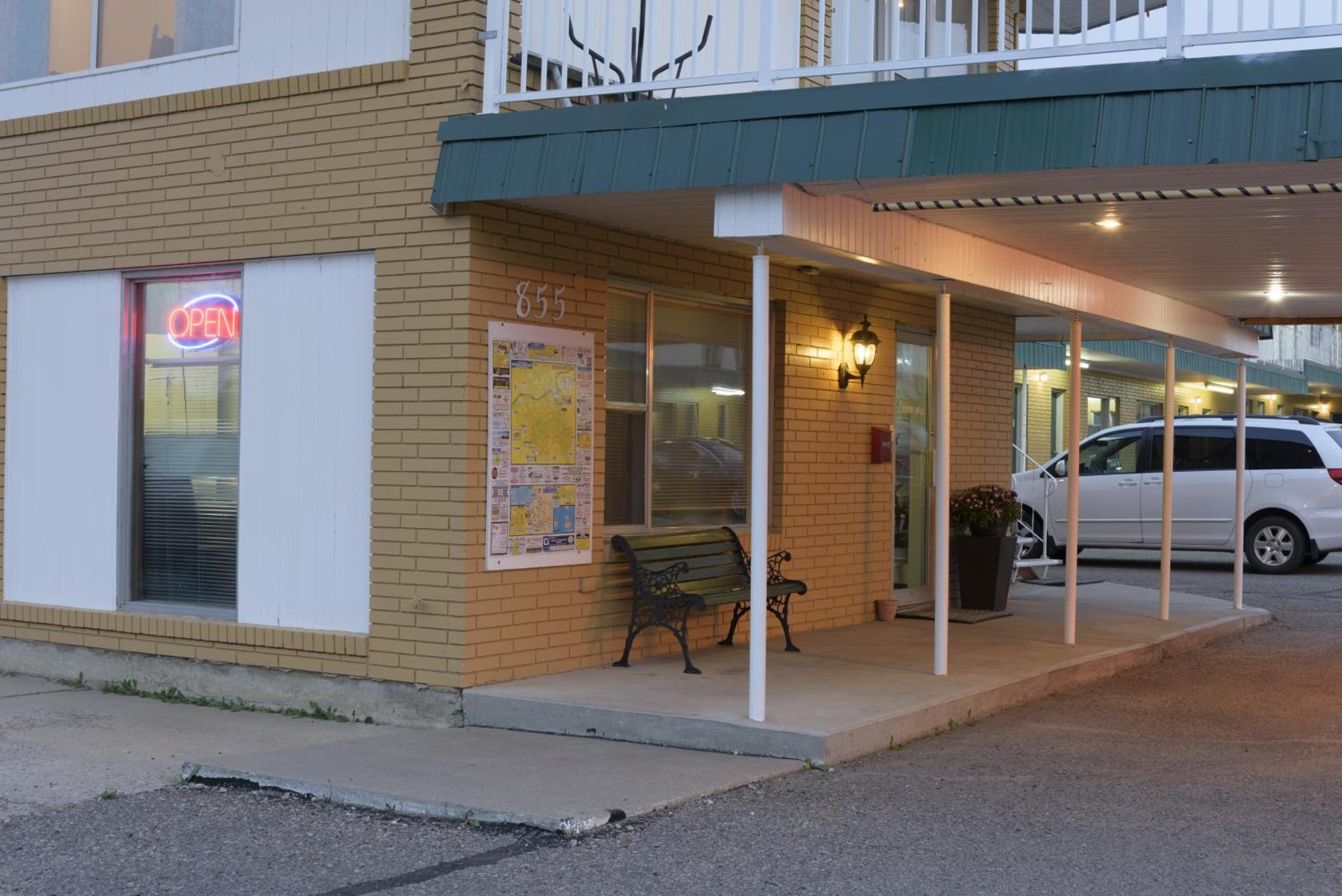 Sun-Dek Motel Medicine Hat Εξωτερικό φωτογραφία