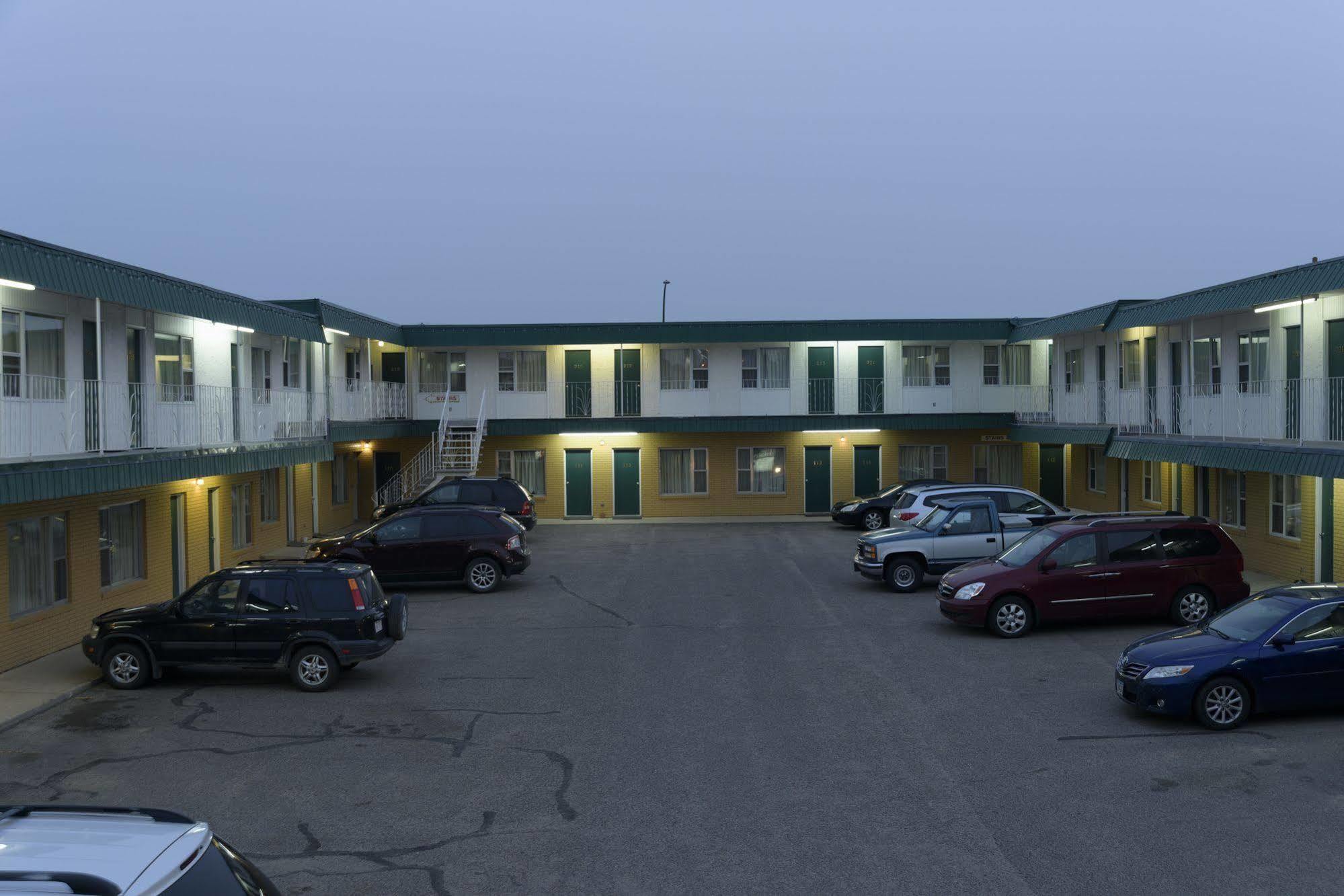 Sun-Dek Motel Medicine Hat Εξωτερικό φωτογραφία